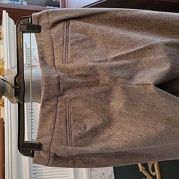 Adrienne Vista dining Suit - Picture 11 of 13